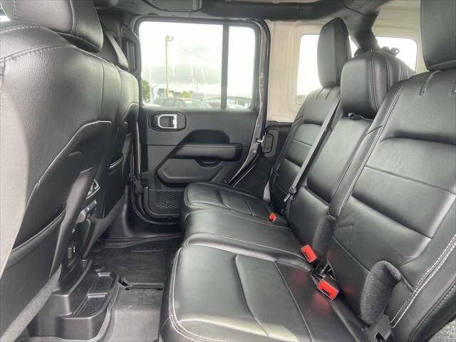 Photo of 2019 Gray Jeep Wrangler Unlimited
