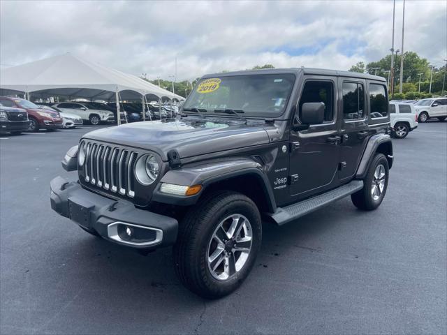 Photo of 2019 Gray Jeep Wrangler Unlimited