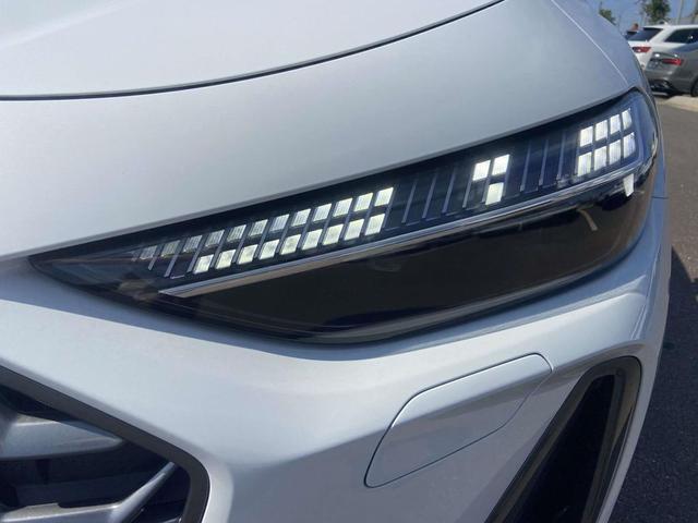 Photo of 2025 Glacier White Metallic Audi A5