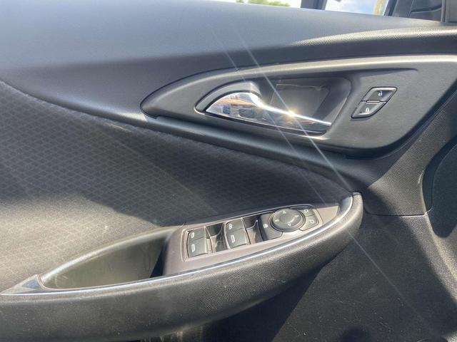 Photo of 2020 Northsky Blue Metallic Chevrolet Malibu