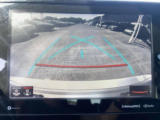 Photo of 2023 Silver Toyota Camry