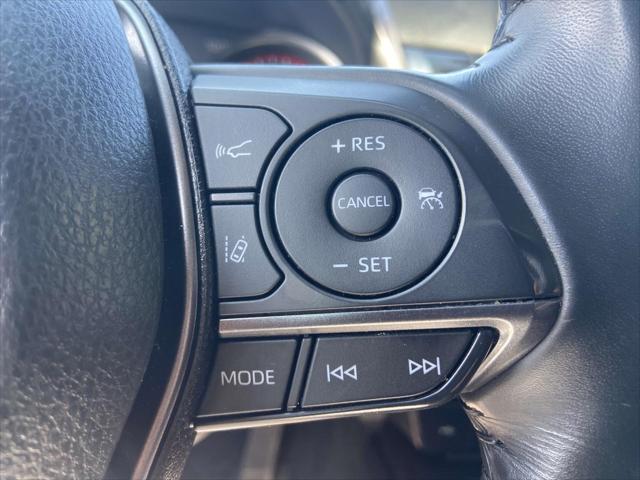 Photo of 2023 Silver Toyota Camry