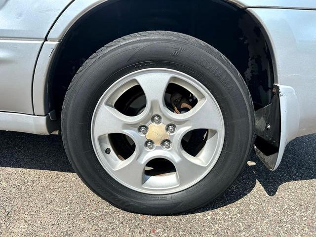 Photo of 2003 Platinum Silver Metallic/Steel Gray Metallic Subaru Forester
