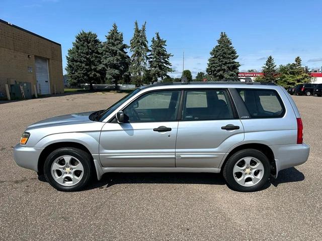 Photo of 2003 Platinum Silver Metallic/Steel Gray Metallic Subaru Forester