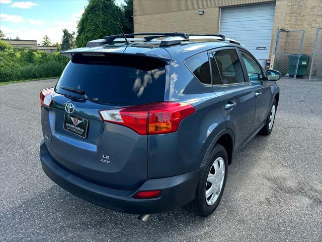 Photo of 2013 Shoreline Blue Pearl Toyota RAV4