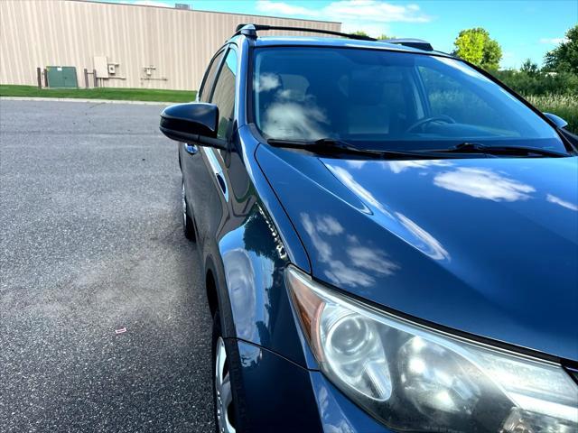 Photo of 2013 Shoreline Blue Pearl Toyota RAV4