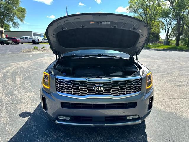 Photo of 2020 Everlasting Silver Kia Telluride