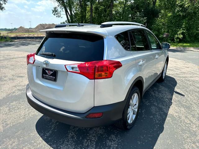 Photo of 2013 Classic Silver Metallic Toyota RAV4