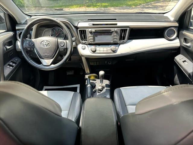 Photo of 2013 Classic Silver Metallic Toyota RAV4