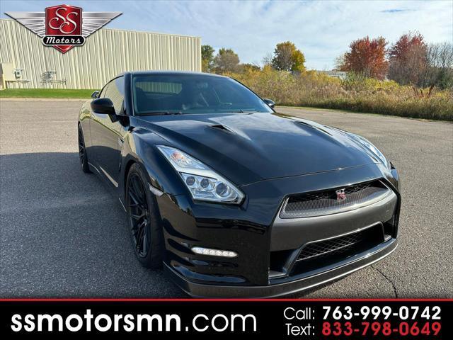 2014 Nissan GT-R