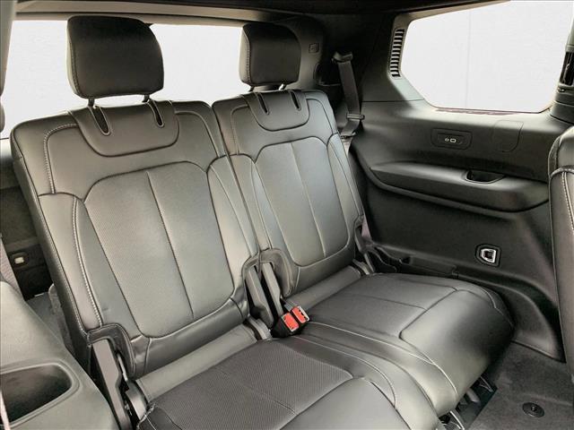 Photo of 2025 Baltic Gray Metallic Clearcoat Jeep Grand Cherokee L
