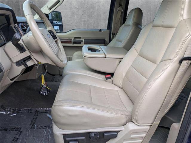 Photo of 2010 Dark Blue Pearl Ford F-350