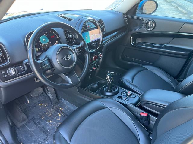 Photo of 2022 BLUE MINI Countryman