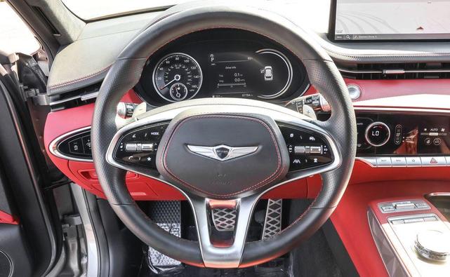 Photo of 2022 Savile Silver Genesis GV70