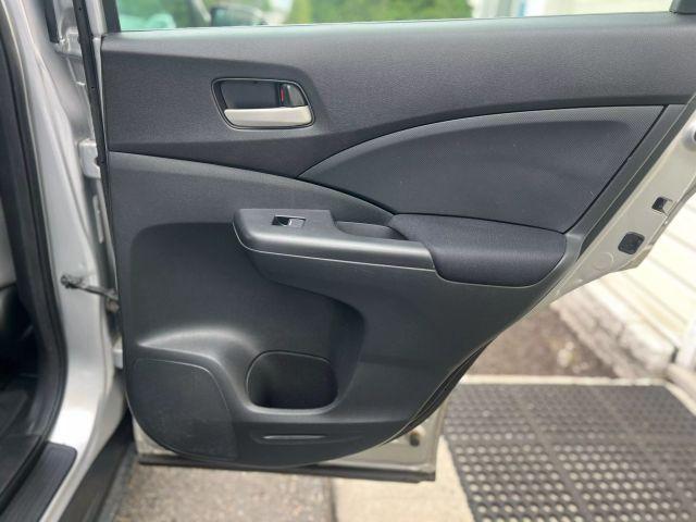 Photo of 2016 Silver Honda CR-V