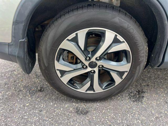 Photo of 2016 Silver Honda CR-V