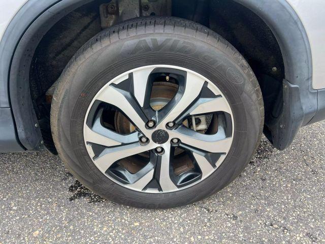 Photo of 2016 Silver Honda CR-V