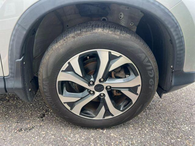 Photo of 2016 Silver Honda CR-V