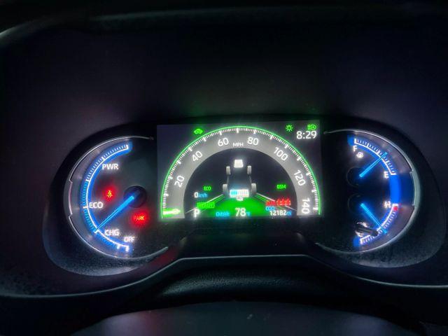 Photo of 2023 Silver Toyota RAV4 Hybrid