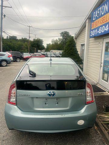 Photo of 2014 Blue Toyota Prius