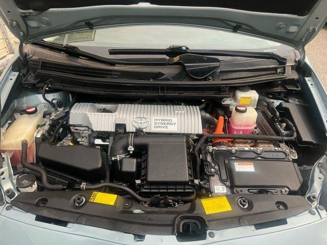 Photo of 2014 Blue Toyota Prius