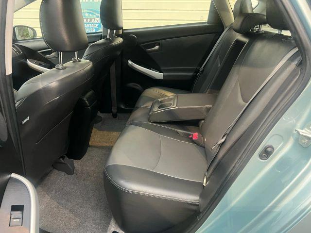 Photo of 2014 Blue Toyota Prius