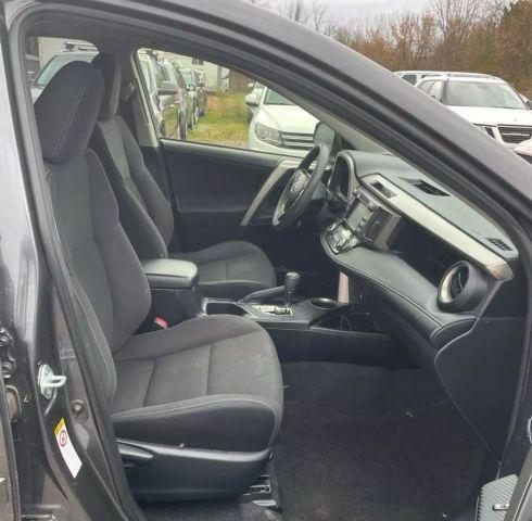 Photo of 2015 Gray Toyota RAV4