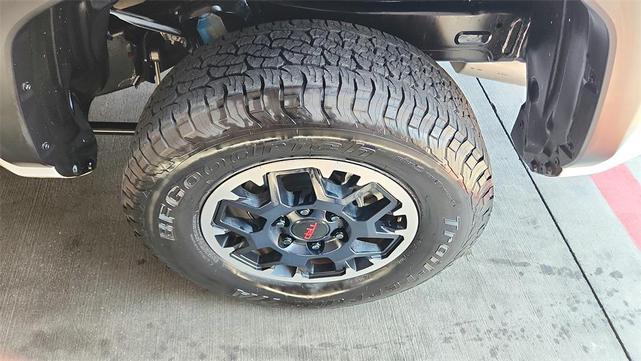 Photo of 2024 Ice Cap Toyota Tacoma