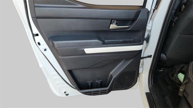 Photo of 2024 Ice Cap Toyota Tacoma