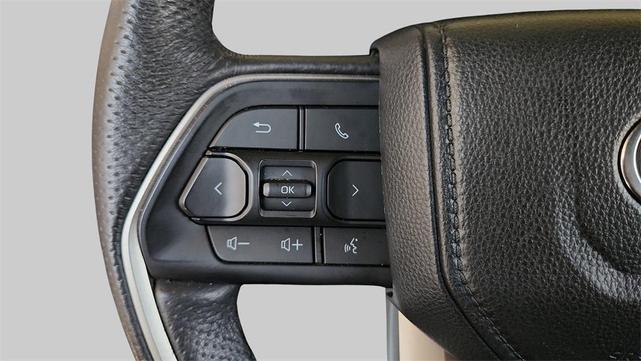 Photo of 2024 Ice Cap Toyota Tacoma