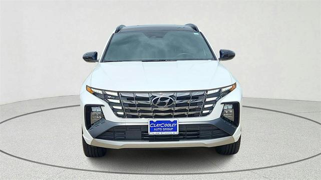 Photo of 2024 White Pearl Hyundai TUCSON Hybrid