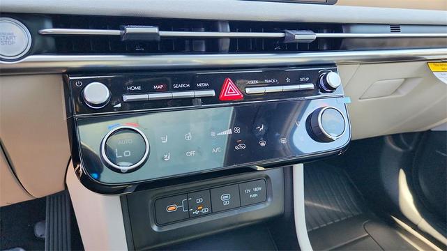 Photo of 2025 Phantom Black Hyundai TUCSON