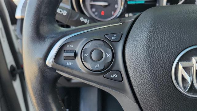 Photo of 2019 Summit White Buick Envision