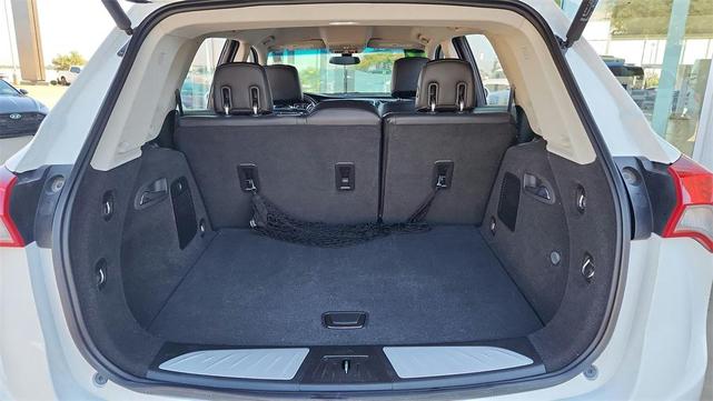 Photo of 2019 Summit White Buick Envision