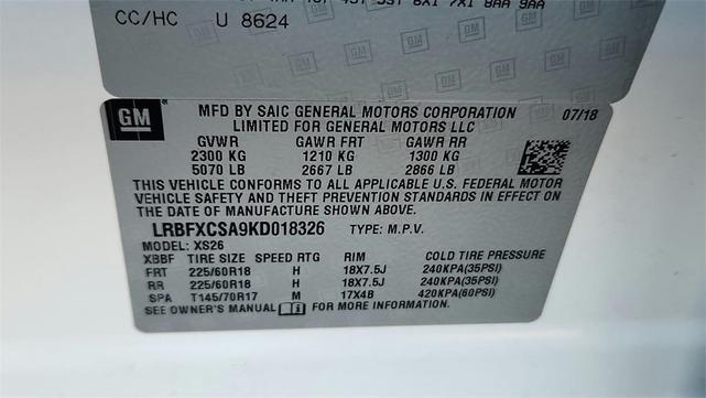Photo of 2019 Summit White Buick Envision
