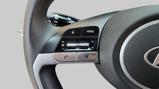 Photo of 2025 Fluid Metal Hyundai ELANTRA