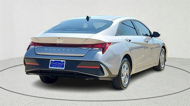 Photo of 2025 Fluid Metal Hyundai ELANTRA