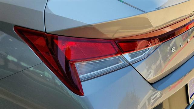 Photo of 2025 Fluid Metal Hyundai ELANTRA