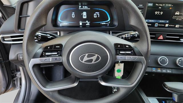 Photo of 2025 Fluid Metal Hyundai ELANTRA