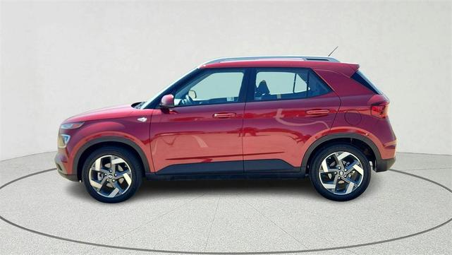 Photo of 2024 Ultimate Red Hyundai VENUE