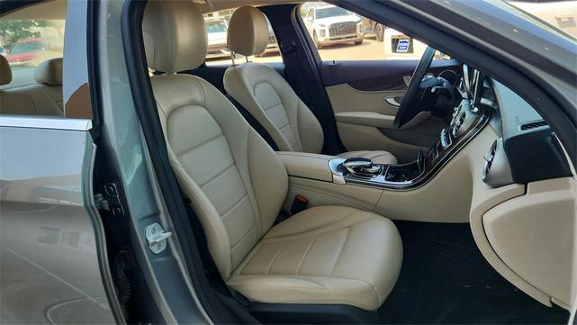 Photo of 2015  Mercedes-Benz C-Class