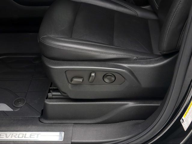 Photo of 2021 Black Chevrolet Suburban
