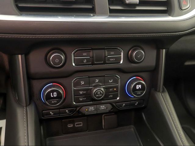 Photo of 2021 Black Chevrolet Suburban