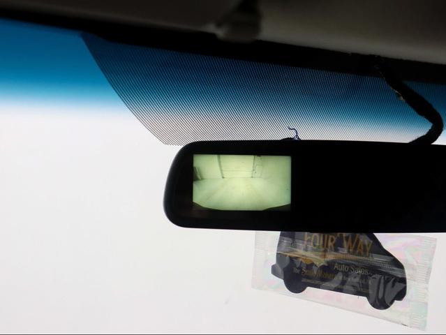 Photo of 2016 Summit White Chevrolet Express 3500