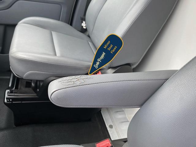 Photo of 2018 Oxford White Ford Transit-350