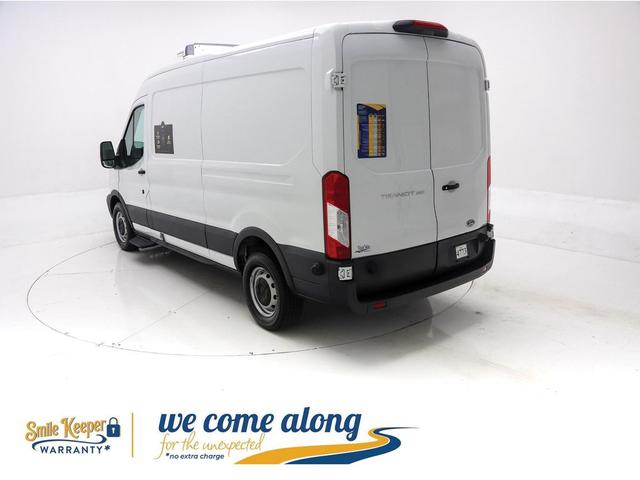 Photo of 2018 Oxford White Ford Transit-350