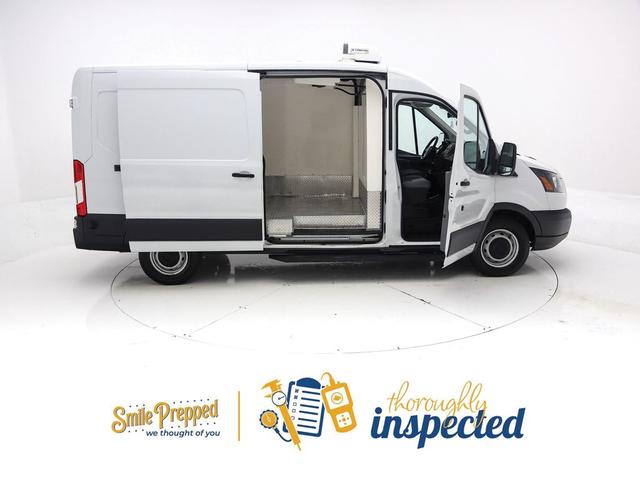 Photo of 2018 Oxford White Ford Transit-350