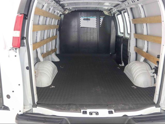 Photo of 2022 Summit White GMC Savana 2500
