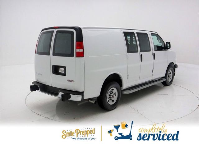 Photo of 2022 Summit White GMC Savana 2500