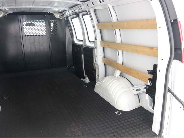 Photo of 2022 Summit White GMC Savana 2500
